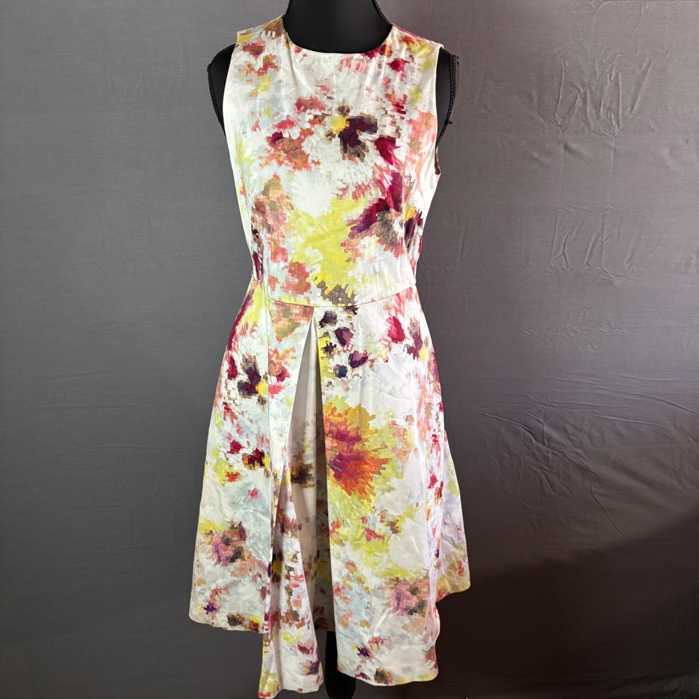 Hunter Bell New York Floral Print Sleeveless Dress Diamond Cutout Back Size 4